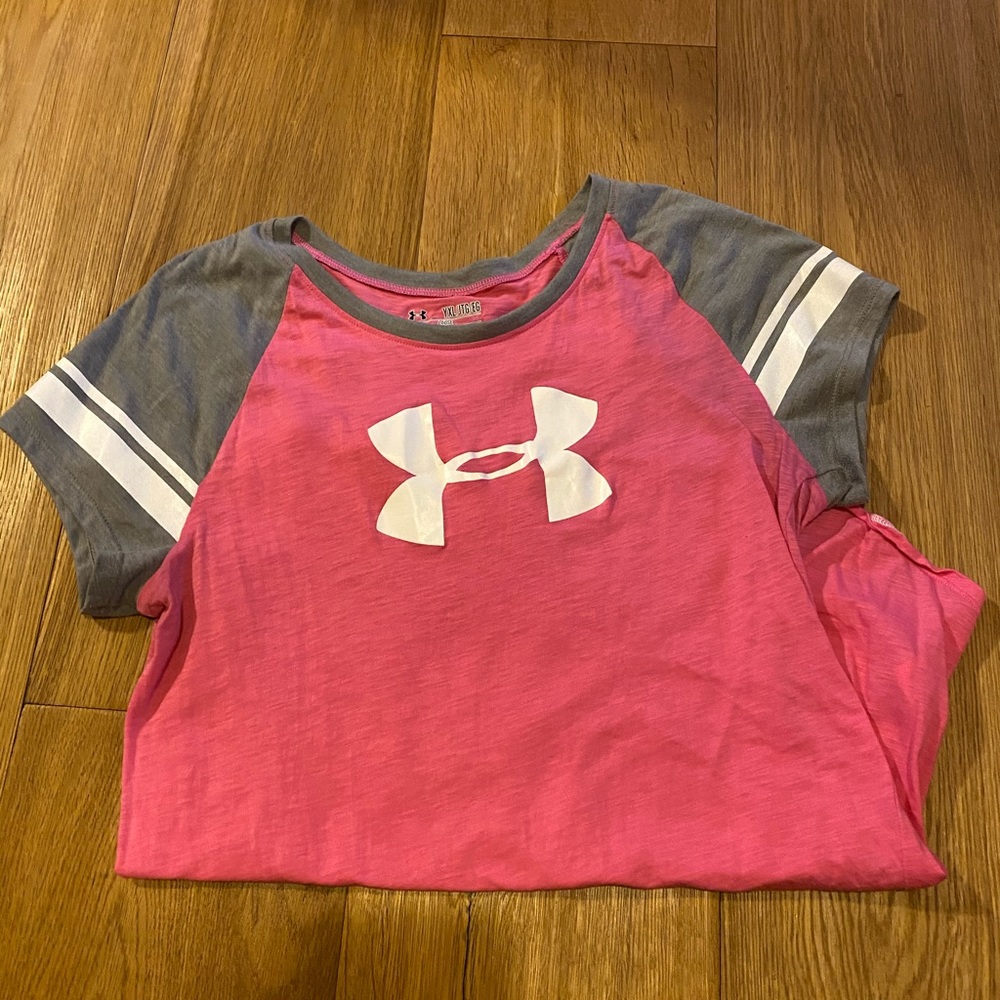 Pink and grey under armour tshirt